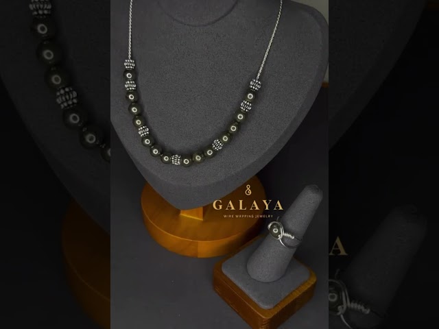 قلادة من الفضة الخالص مع حجر البايريت