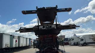 Semi-trailer dengan sasis untuk kontainer Schmitz Cargobull SCF24+ KOGEL SW24 dijual - Gambar 4 | Autoline ID Semi-trailer dengan sasis untuk kontainer Schmitz Cargobull SCF24+ KOGEL SW24 | Gambar 4 - Autoline