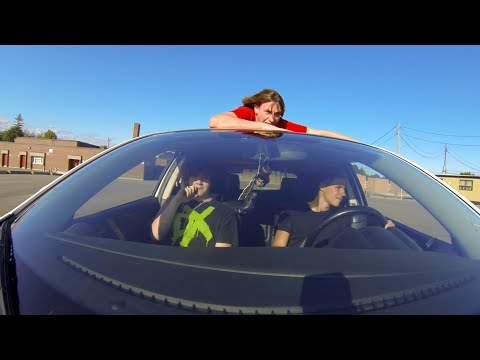 你的畢業製作能有多瘋狂？《瘋狗畢製》Slamdance 電影節史上最年輕的電影首映導演！｜原創娛樂 Creative Century Ent.