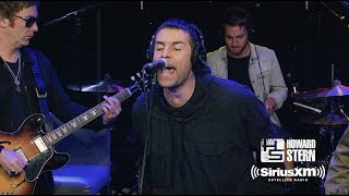 Liam Gallagher Performs &quot;Wall of Glass&quot; Live on the Howard Stern Show