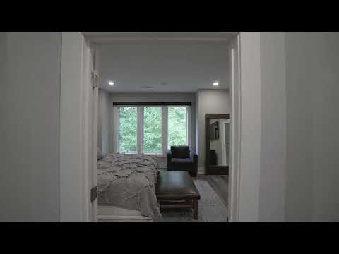 5404 Merriam Street at Grosvenor Heights