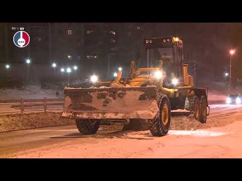 Последствия снегопада и гололедицы на дорогах Свердловской области убирали 554 единицы техники