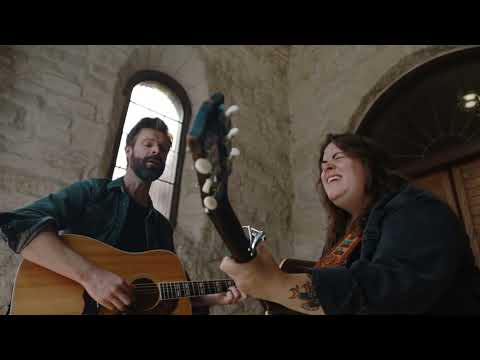 Vending Machines (LIVE) - Mariel Buckley