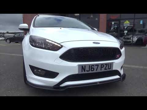FORD FOCUS ST LINE NJ67PZU