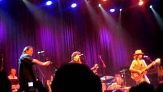Jackie Greene & Friends w/ Phil Lesh - "China Cat Sunflower/I Know You Rider"