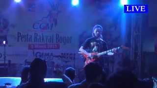 Download lagu Dede Aldrian (BGF & Kisi FM) - Sabilulungan Sundanese (Pesta Rakyat Bogor 2015) mp3 Download lagu Dede Aldrian (BGF & Kisi FM) - Sabilulungan Sundanese (Pesta Rakyat Bogor 2015) mp3