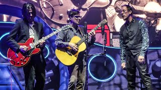 Weezer - The Greatest Man That Ever Lived - Kansas City