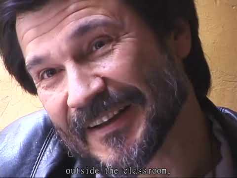 The Spirit Of The Beehive Extras - Victor Erice in Madrid. Subs ENG