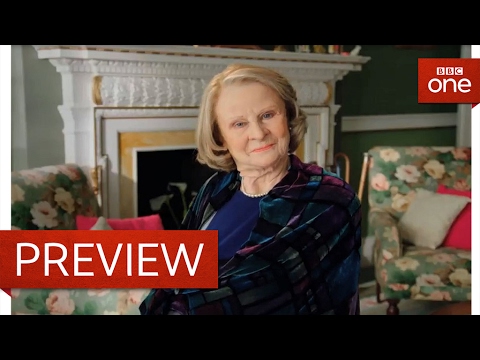 Maggie Smith - What's in the Bag - Tracey Ullman's Show: Series 2 - Episode 2 Preview - BBC One