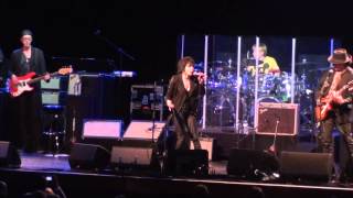Joan Jett - Summertime Blues - MusiCares Benefit Honoring Peter Townshend - NYC - 5-28-15