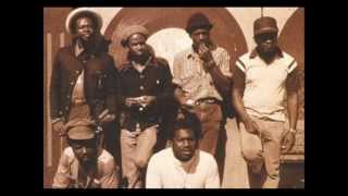 ROOTS RADICS - Rasta cowboy Dub