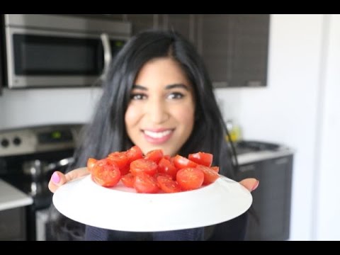 How to Cut Cherry Tomatoes FAST