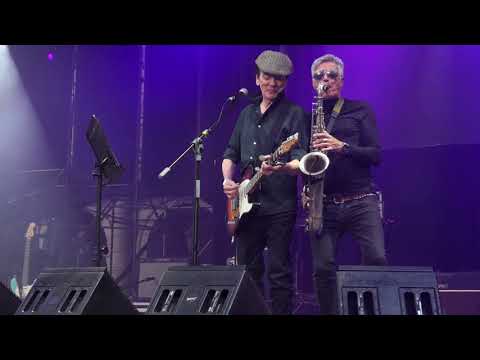 Jaime Urrutia y Los Corsarios - Cuatro rosas (Fiestas de San Isidro 2023) Madrid