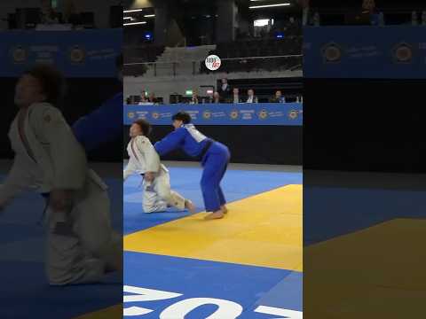 Получил дисквалификацию за толчок в спину 😡