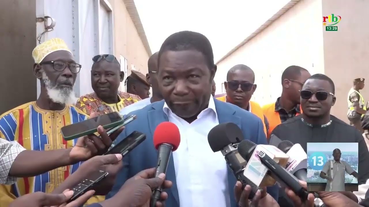 Le nouveau marché de Sarfalao(Bobo Dioulasso) fort de 2000 boutiques et hangars inauguré