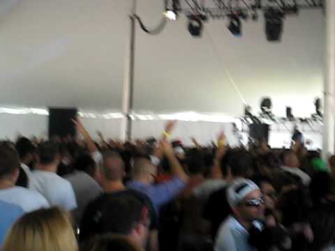 Chris Lake Bringin' it Hard @ Electric Zoo 2009!