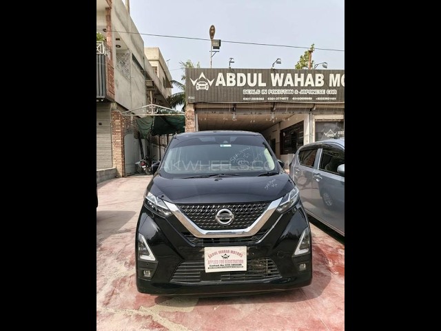 Nissan Dayz Highway Star S hybrid X pro pilot 2021 for Sale