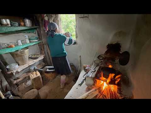 OUR LIFE WAS ONE OF SUFFERING, BUT EVERYTHING PASSED, WITH GOD AHEAD - MENDONÇA MG