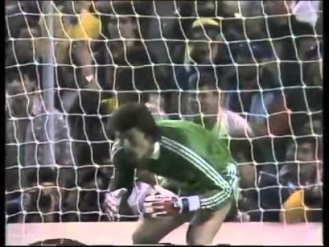 Helmut Dukadam u finalu lige sampiona brani sve penale igracima Barselone