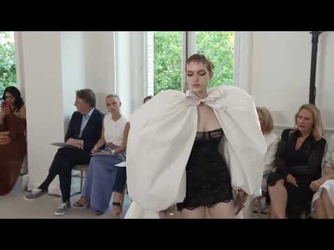 Giambattista Valli Paris   Haute Couture 25  show