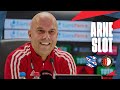 TERUGKIJKEN | ?️ Persconferentie Arne Slot voor Heerenveen uit