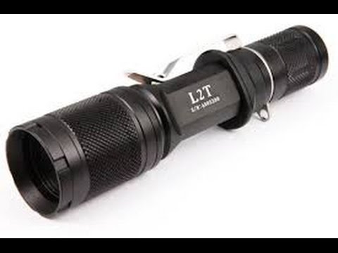 Review Solarforce L2T VS  Ultrafire WF 501B