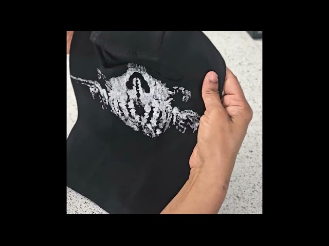 Vídeo relacionado con Wnddle Ghost Mask, Pasamontañas Calavera, Pasamontañas, Máscaras de Terror, Calavera Máscaras de Terror Máscara de Cara Completa, para Moto Piscina equitación y por Hallowmas