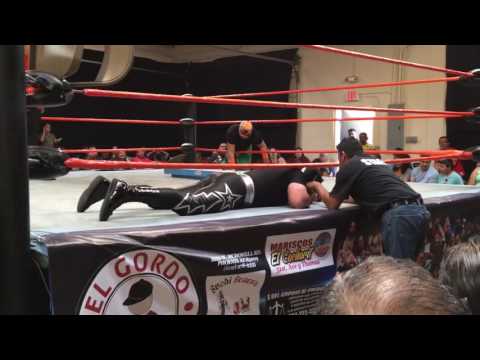 TLC: ACERTIJO vs. MR. GALAXY