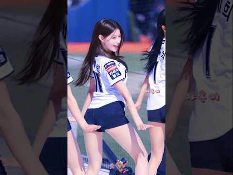이예빈 2026 아웃송 직캠