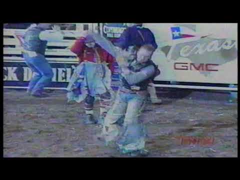 Owen Washburn vs Red Wolf - 98 PBR Ft. Worth (94 pts)