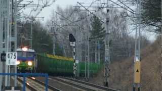 preview picture of video 'Niecodzienny widok czyli EU07E-009+SM42-1?07 z pociągiem towarowym w stronę Niemiec!'