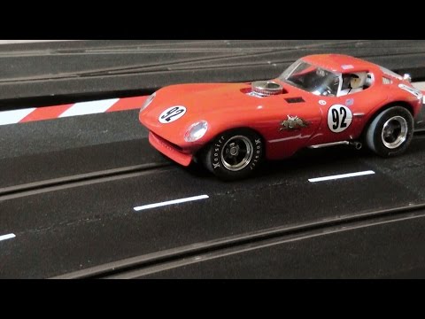 Bill Thomas Cheetah ( 1965 ) Tuning und reparieren ( Tutorial ) - Carrera Digital Bahn 132 Slot 124