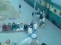 Namaaz At Railway Platform Funny Video Actual Footage From Somewhere In Pakistan