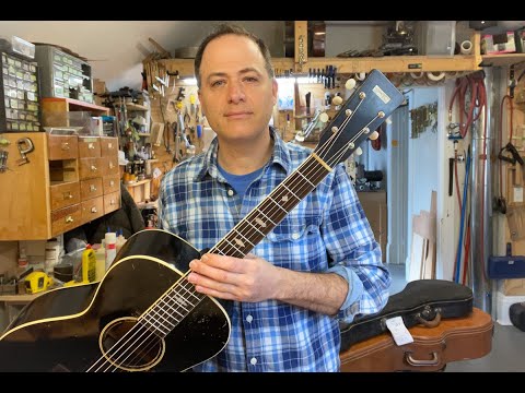 A Gibson-made 1930 Recording King Model 807 Nick Lucas Special