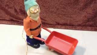 Download lagu 60s Happy Miner Dwarf Vintage Battery Operated toy by Swallow toys mp3