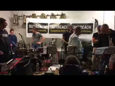 Raffael Auer, Weihnachtskonzert 2017 in der Hackl Werkstatt in Schwaz, Outreach Teil 2