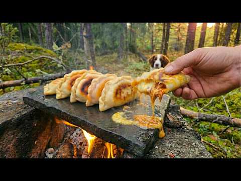 Primitive BBQ Chicken Dumplings on HOT Stone (Rainy Day)