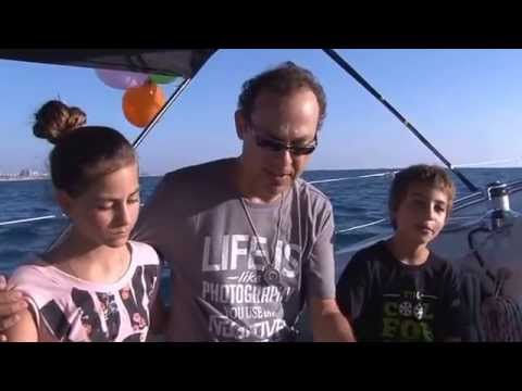 סוף דין ואבא חוגגים יומולדת ביאכטה סאם