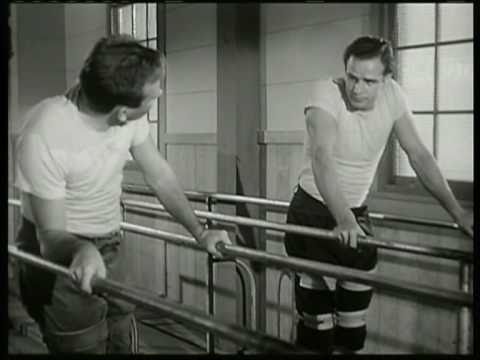 afbeelding Marlon Brando - Scene from "The Men"