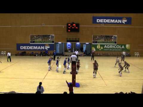 VOLEI: Ştiinţa Bacău - Rapid Bucureşti 3:0 (25:10, 25:14, 25:7)