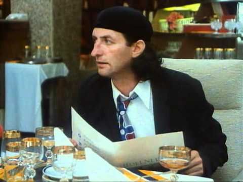 Az Örökség (Dedictvi aneb kurvahosigutntag) - étteremben