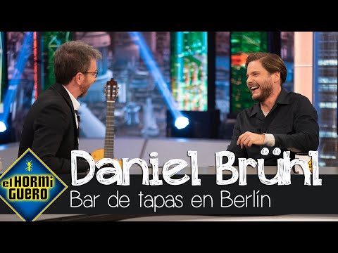 Daniel Brühl, orgulloso de su bar de tapas en Berlín: "A mí me llena mucho" - El Hormiguero