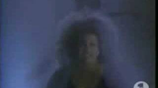 Gwen Guthrie - Ain&#39;t Nothing Going On But The Rent