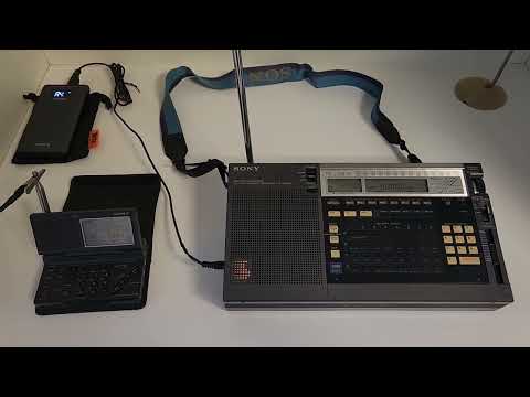 sony icf-2001d vs icf-sw100