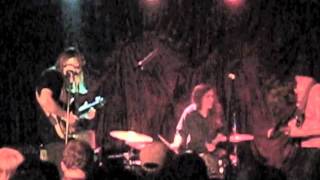"Can't Keep My Eyes Open" The Paperhead at The End 6/15/2011