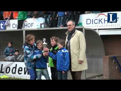 Schoolvoetbaltoernooi Wezep 10 april 2013