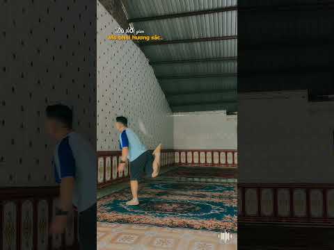 Shuttlecock kicking training part 59 #shuttlecock #shuttlecocks  #viral #sports #sport #chill