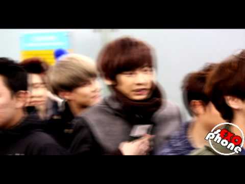 121122 Incheon airport EXO-K chanyeol~