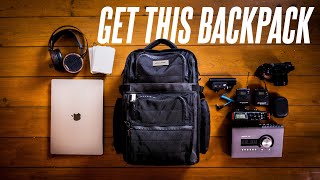Video thumbnail for The BEST backpack for CREATORS by Sasha Ivantic