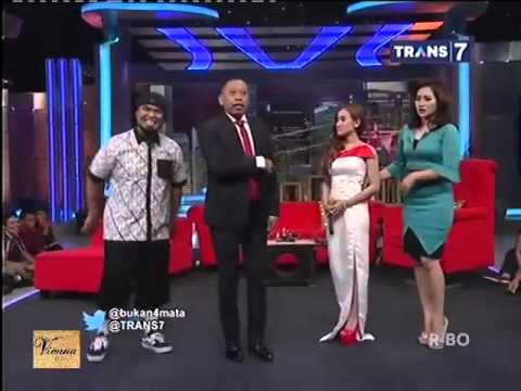 Bukan Empat Mata 17 Agustus  2015 - Panjatlah Daku Kau Kupinang Part 1